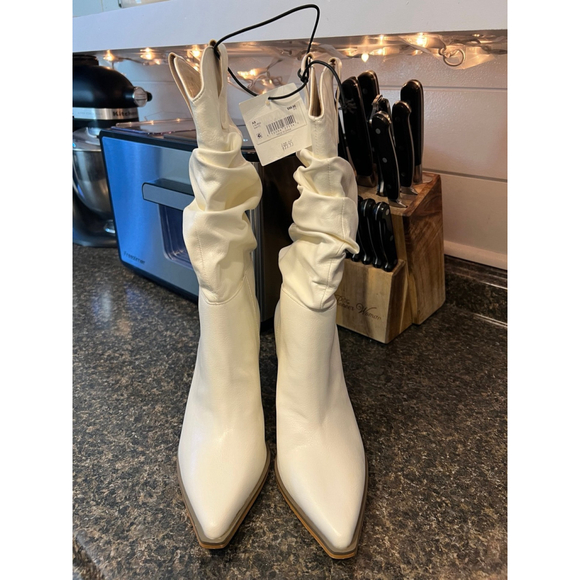 New Altar’d State Slouchy Lauren White Cowboy Boots - Picture 2 of 10